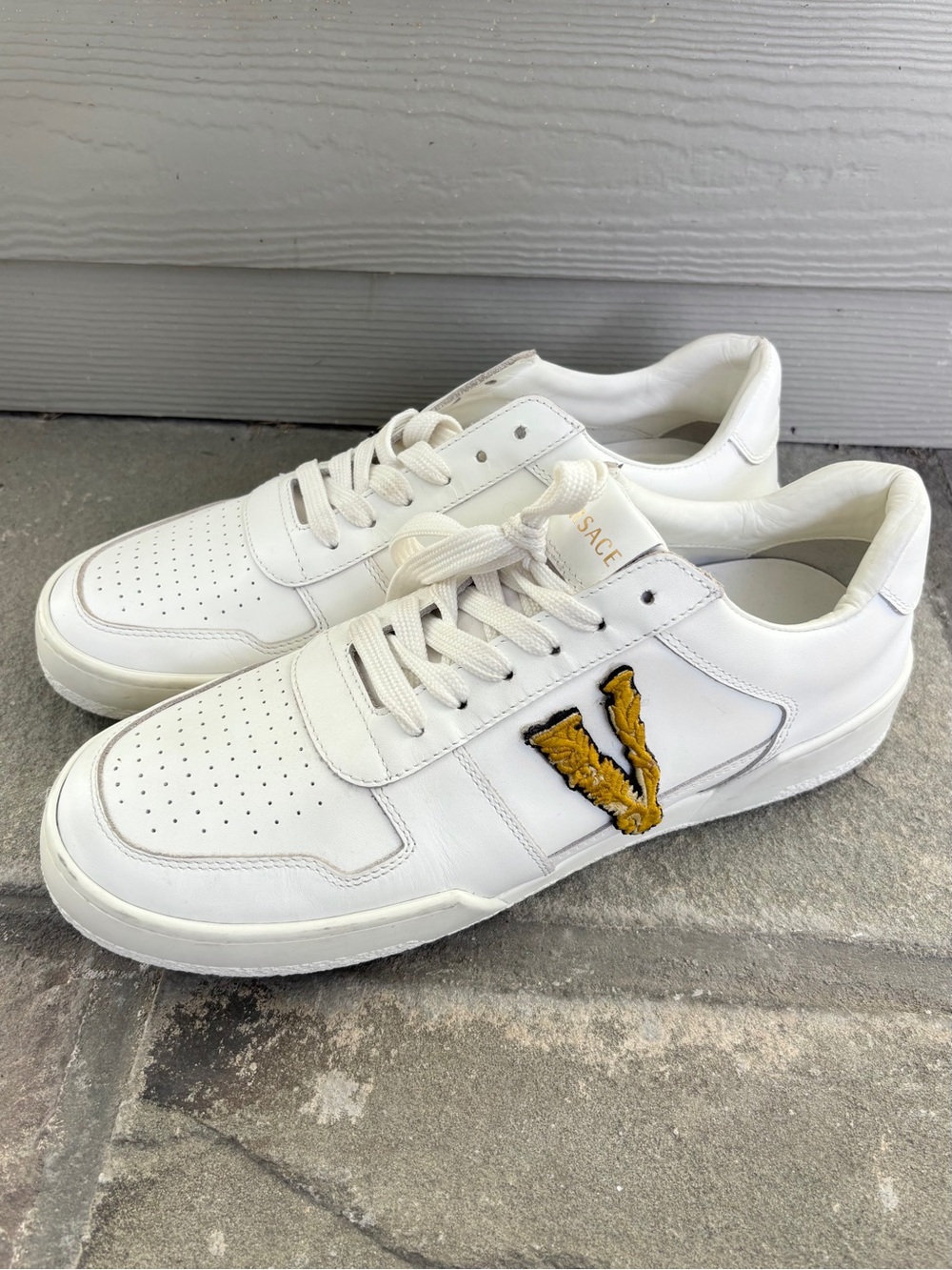 Versace Gold V Embossed White Leather Sneakers Size 9.5 US